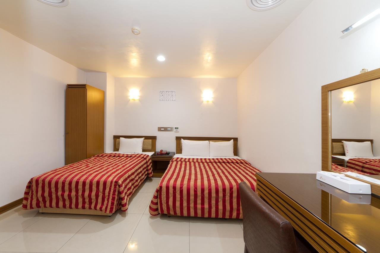 Songshan Hotel Kaohsiung Buitenkant foto