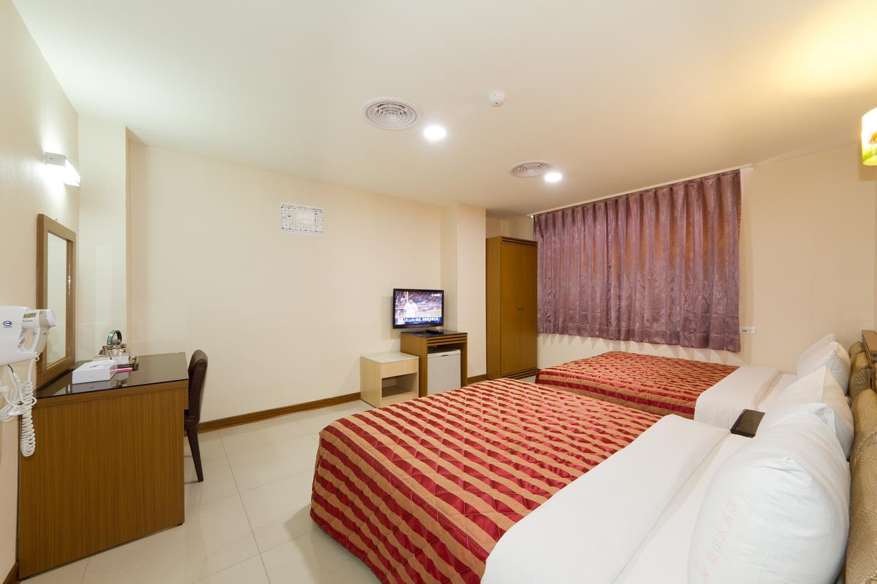 Songshan Hotel Kaohsiung Buitenkant foto